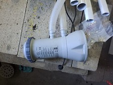 Pompe Intex+ filtres 2 Neufs et deux utilisés mais propre