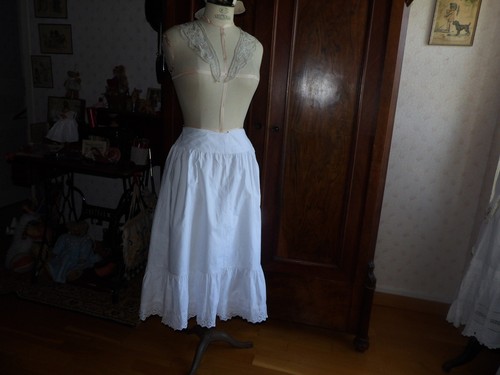 Ancien jupon volant linge - jupon, à