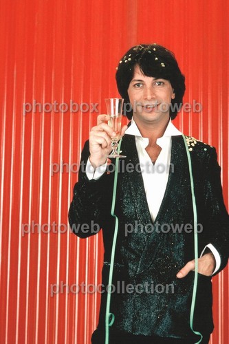 Herve vilard exclusive - *,