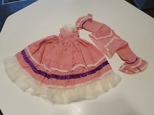 ROBE POUR POUPEE DE PORCELAINE