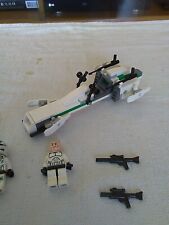 LEGO STAR WARS 7913 CLONE TROOPER BATTLE. ( 2 VAISSEAUX ) .