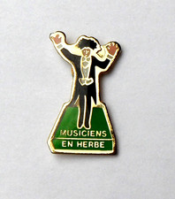 RNT S/ Pin's  chef d'orchestre Musiciens en herbe