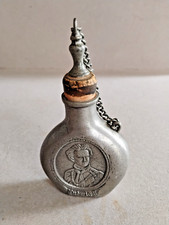 tabatière en étain H 12 cm