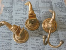 ACCESSOIRES DE SALLE DE BAIN PATERE  PORTE MIROIR Décor de DAUPHINS.