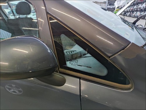 Custode avant droit opel - custode, corsa