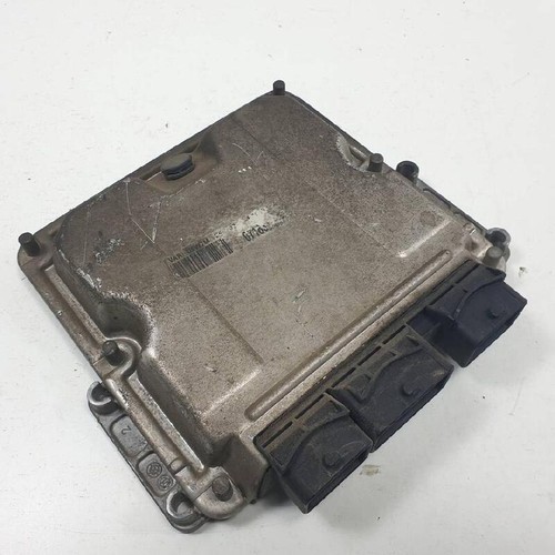 0281010884 boîtier moteur - , uce