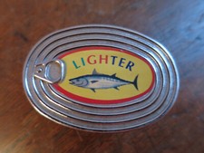 Ancien Briquet en forme de