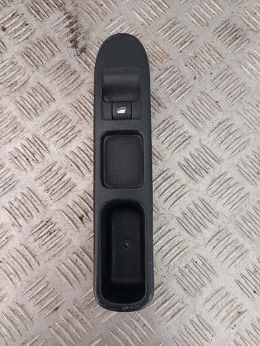 Bouton commande lève vitre