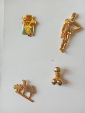 QUATRE   PIN' S  ANCIENS     RICARD  , CAMEL, ATLETE FEMININ , et PHALLUS
