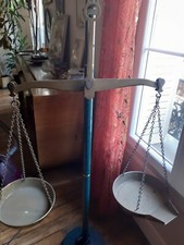 Balance suspendue  à fléau 2