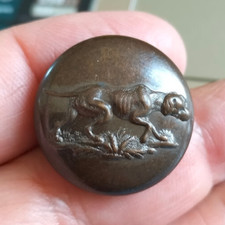 ANCIEN BOUTON . CHASSE VENERIE. CHIEN EPAGNEUL BEAGLE SETTER SPRINGER.  25MM.