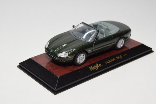 B69 maisto jaguar - 1:43,