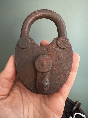 Cadenas serrure fer forgé - serrure,