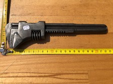 (n°692 OLD TOOL  OUTIL ANCIEN DE METIER,  clé à molette de mécanicien