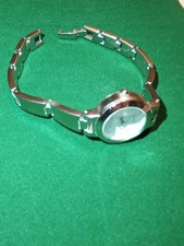 Petite montre femme Gucci