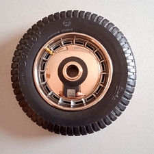 Pocher Bugatti 50 T côté gauche. Occasion très bon état.  1 pièce