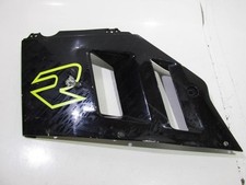 Cache flanc de carenage gauche