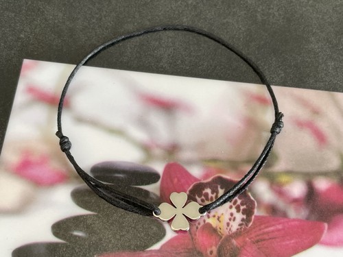 Bracelet cordon noir ajustable