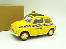 Burago SB 1/18 - Fiat 500 Taxi New York 
