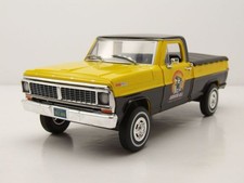 Ford F-100 Pick Up Bed Cover