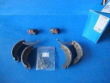 Kit de freins arrière Roulunds pour Renault: Clio I 1.2, 1.4, 1.4i, 1.8i et 1.9D