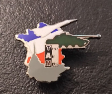 Pin's Militaire TAM Terre Air Mer Avion Concorde Char Porte avion carte (873)