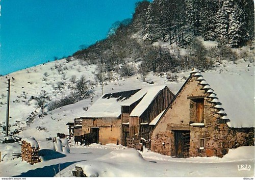 Carte postale hautes - -,