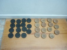 Lot de 30 jetons , pions en bois pour jeu ancien du Backgammon , jouet ancien .