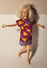 HASBRO 1985 POUPEE JEM ET LES