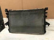 Radiateur d'eau   VOLKSWAGEN TRANSPORTER 2.0 TDI 16V FAP réf. 7E0121253A 