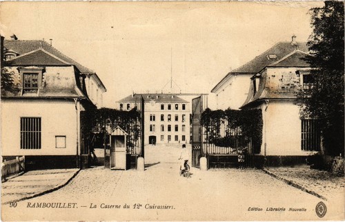 Cpa rambouillet caserne 12e - rambouillet,