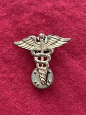 WW2 US ARMY DOCTOR  INSIGNE
