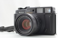[ COMME NEUF CT:082 ] Appareil photo moyen format Fuji GW690 III 6x9 90 mm f/...