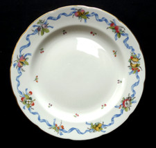 Sept assiettes WEDGWOOD Bone China Williamsburg Ribbon - made in England 1994