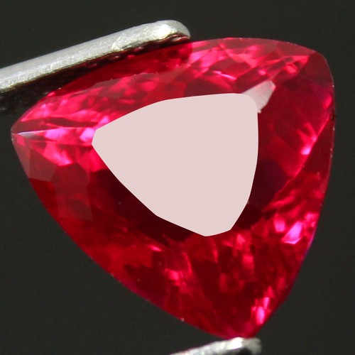 Rubis rouge sang - , mogok