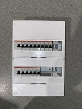 Tableau Électrique 2 Rangées 26 Modules De Marque ABB