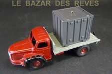 DINKY TOYS FRANCE. BERLIET  container.