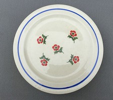 5 petites assiettes plates