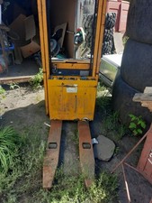 Transpalette électrique