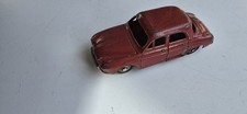 DINKY TOYS  D ORIGINE RENAULT DAUPHINE  REF 24 E