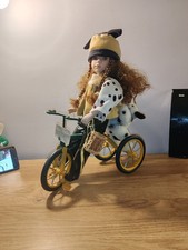 Jolis poupée vintage - poupée, vélo