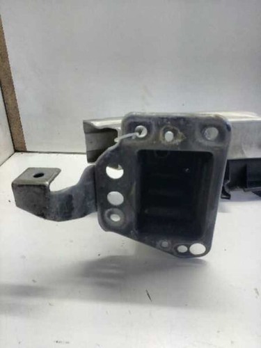 Renfort pare choc opel - av,