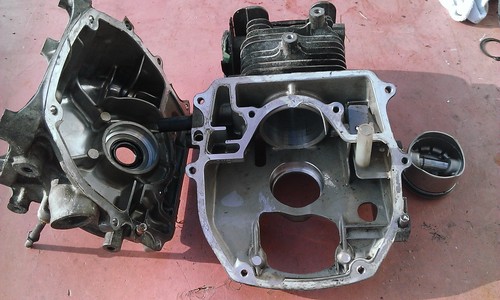 Haut moteur culasse piston - haut,
