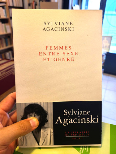 Femmes entre sexe - , |