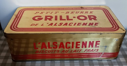 Ancienne boîte publicitaire
