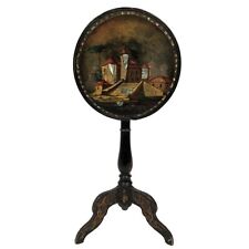 Petit guéridon basculant Napoléon III, bois laqué à décor de paysage et burgots