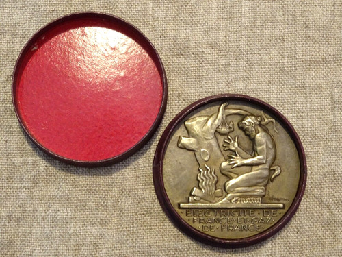 Ancienne médaille bronze - ancienne,