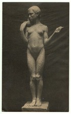 photo sculpture terre cuite d'époque 1930 Jeune femme - artiste sculpteur