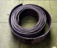 Ancienne courroie plate  cuir tracteur agricole batteuse collection musée