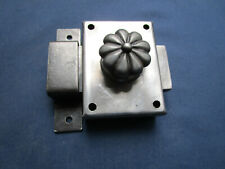 Verrou à ressort gâche fer bouton porte 6,1 x 8,1 cm occasion